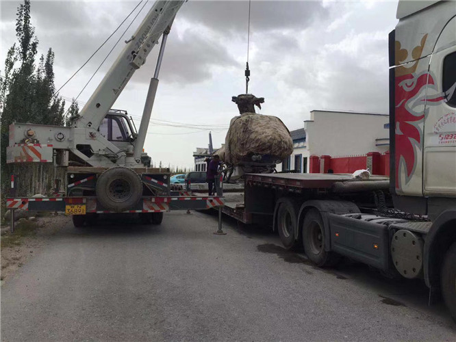 汨罗市狭窄场地（如小区、车间）适合用哪种吊车？